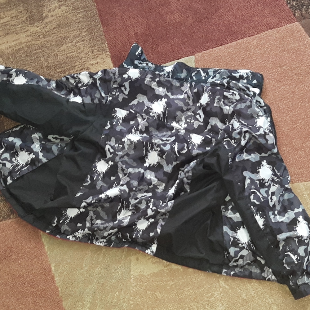 Jacket - Picture 3 of 3